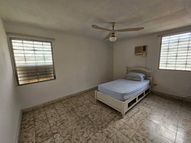  CASA COMERCIAL EN VENTA – LOS ÁNGELES - Imagen 18