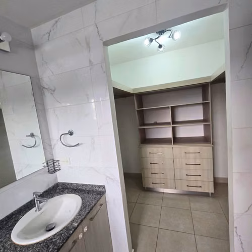 ALQUILO CASA - PUERTO VALLARTA - PASEO DEL NORTE - LISTA PARA HABITAR
