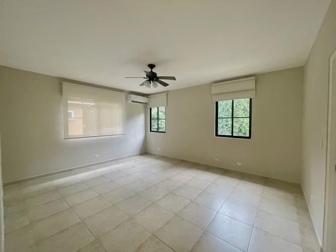 VENDO IMPECABLE CASA UNIFAMILIAR - RESIDENCIAL CERRADO CLAYTON - Imagen 12