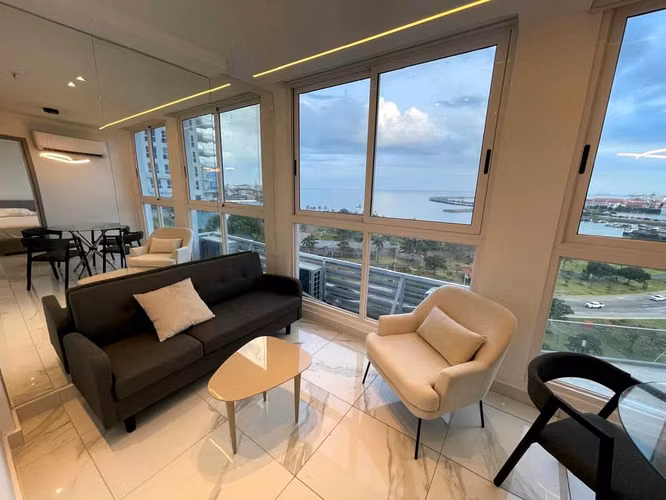 Alquilo Apartamento en Avenida Balboa DC - Imagen 2