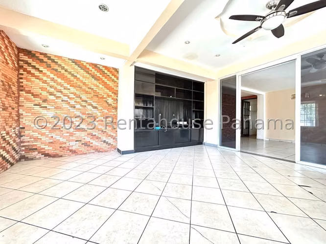 Venta de Casa en Altos de Santa Maria KC - Imagen 10