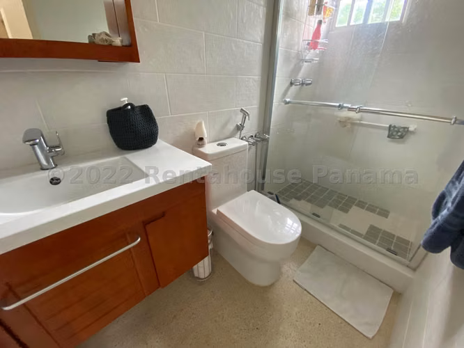 Venta de Casa en Altos de Panama  KC - Imagen 18