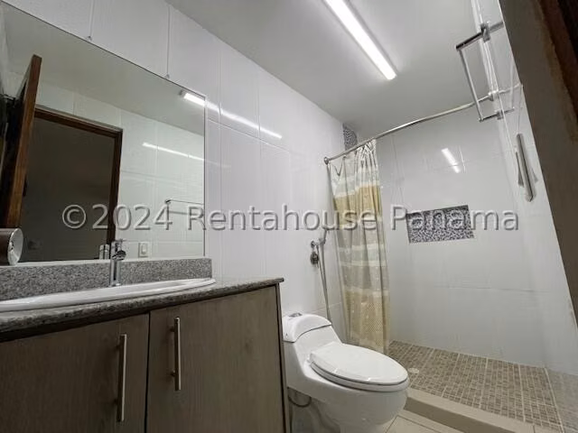 Venta de Casa en Altos de Panama La Riviera KC - Imagen 10