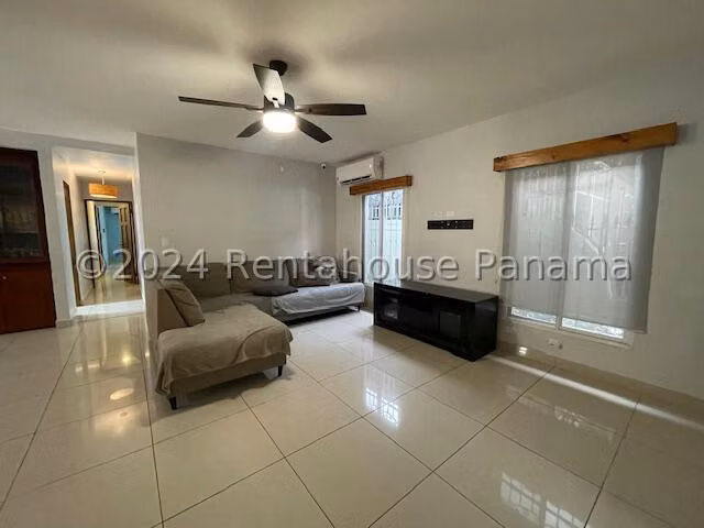 Venta de Casa en Altos de Panama La Riviera KC