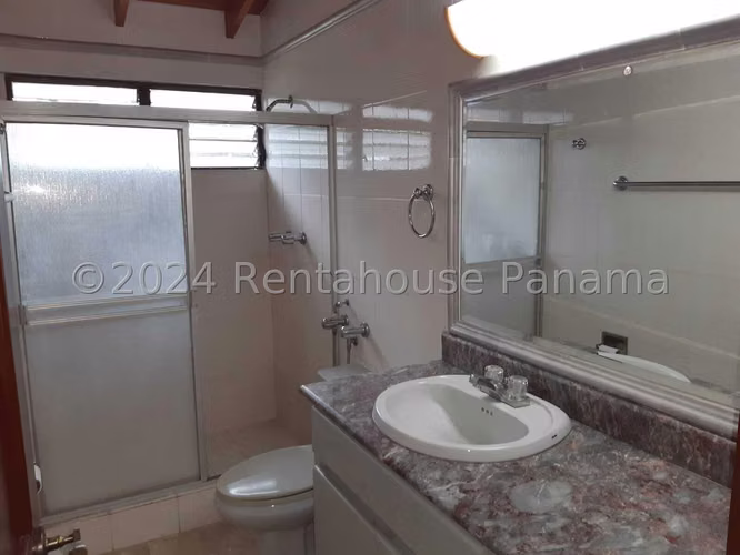 Venta de Casa en Betania KC - Imagen 7