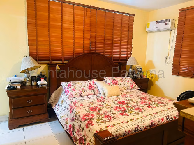 Venta de Casa en Ancon DIABLO HEIGHTS KC - Imagen 4