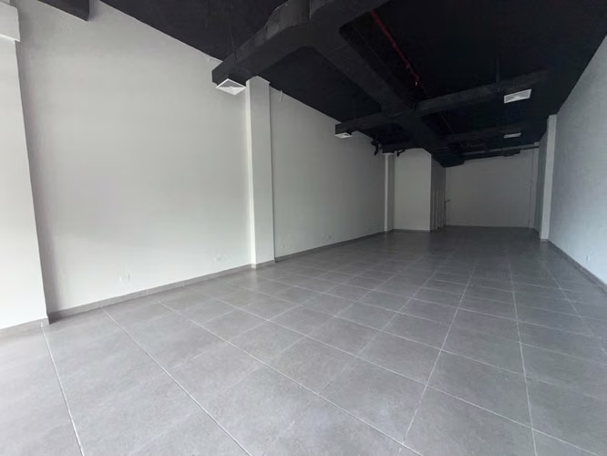 Sunset Strip Plaza, Local Comercial en Vía Israel (DD572)