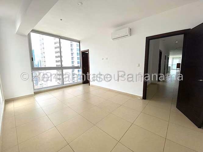 Venta de Apartamento con Línea blanca en Avenida Balboa Ph Rivage EC - Imagen 12