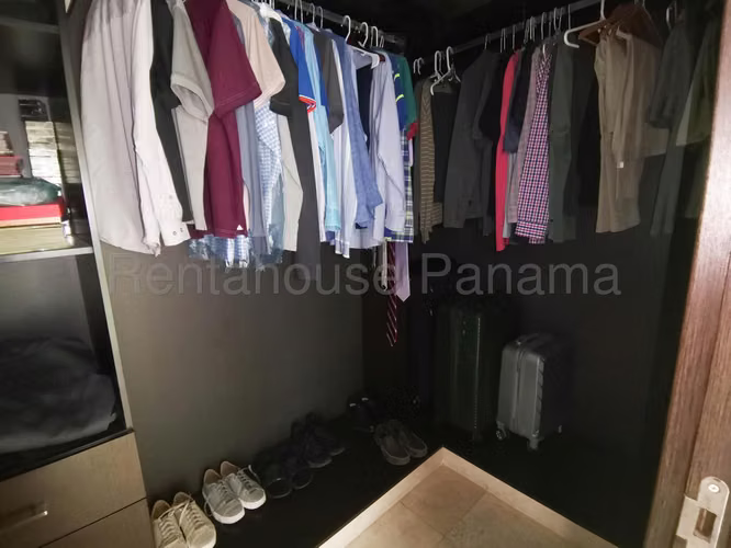 Venta de Apartamento en Bellavista Ph Allure 286 Mts PD