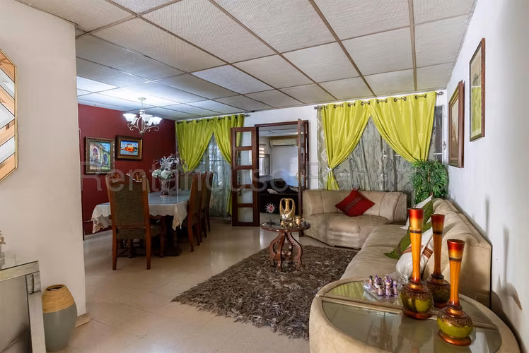 Venta de Casa en Campo Limberg Colonias del sol Solo Cliente Directo MC