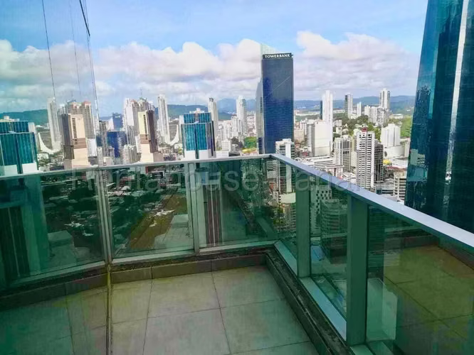 Venta de Oficina en Obarrio F&F Tower Solo Cliente Directo MC