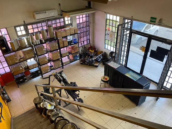 Venta de Local en Tocumen Los Pinos Solo Cliente Directo MC - Imagen 5