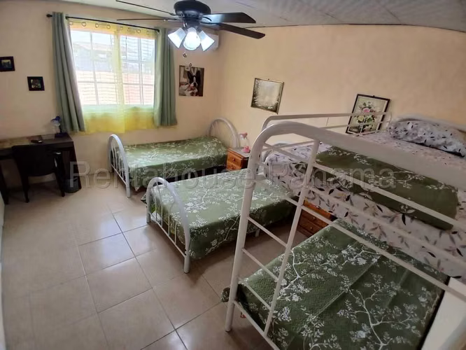 Venta de Negocio en Taboga TABOGA INN SN