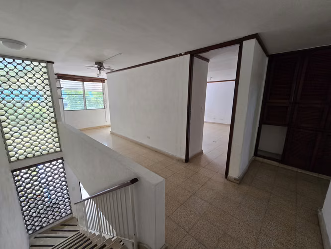 ALQUILER CASA PARA USO COMERCIAL, COCO DEL MAR, VIA PRINCIPAL - Imagen 8