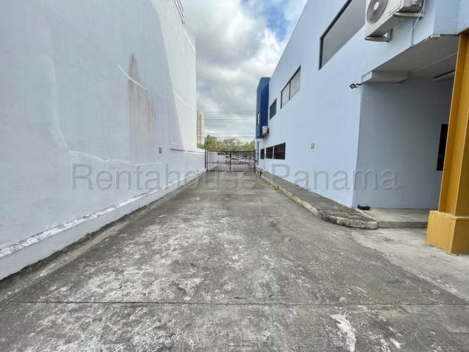 Edificio en Venta en Costa del Este JG
