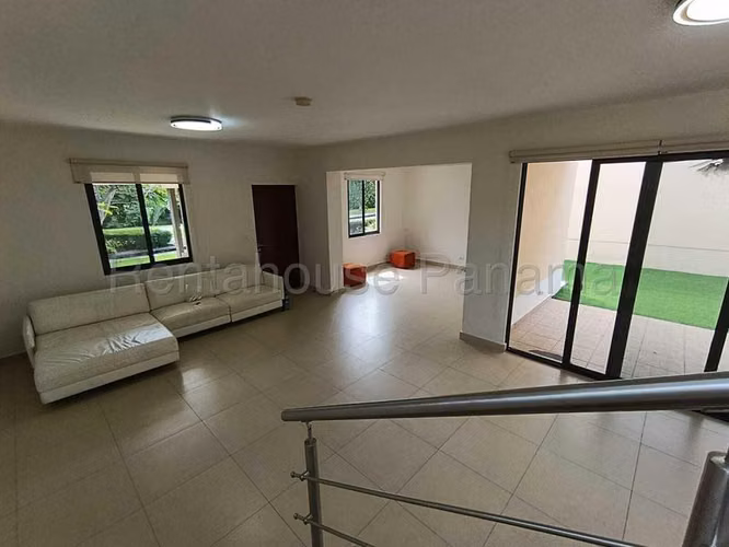 Casa en Alquiler en Panama Pacifico JG