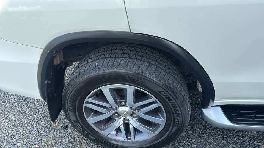 Toyota Fortuner 2019 SRV FULL EXTRA