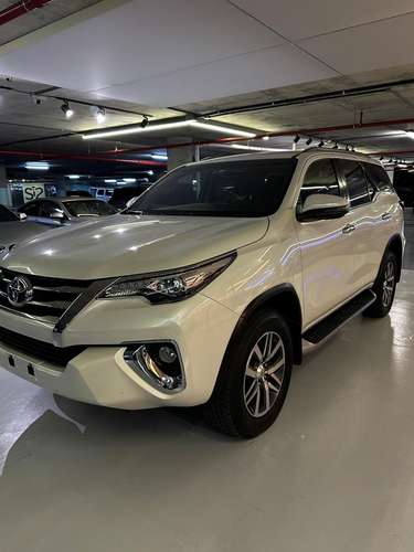 Toyota Fortuner 2019 SRV FULL EXTRA