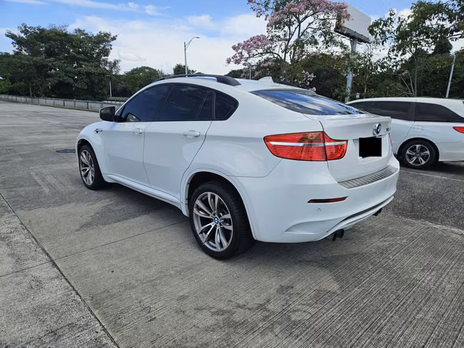 2011 BMW X6M - Imagen 6