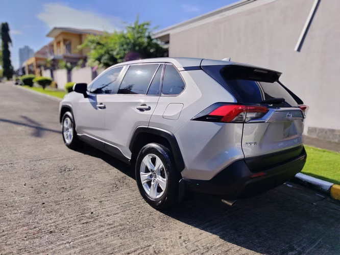 TOYOTA RAV4 2021 AUTOMÁTICA NEGOCIABLE - Imagen 17
