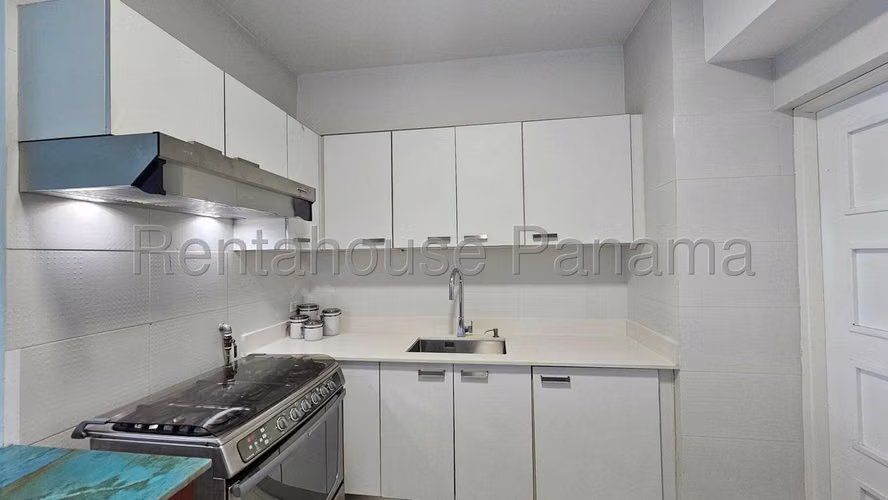 Alquilo apartamento amoblado  en Grandbay, Avenida Balboa - Imagen 12