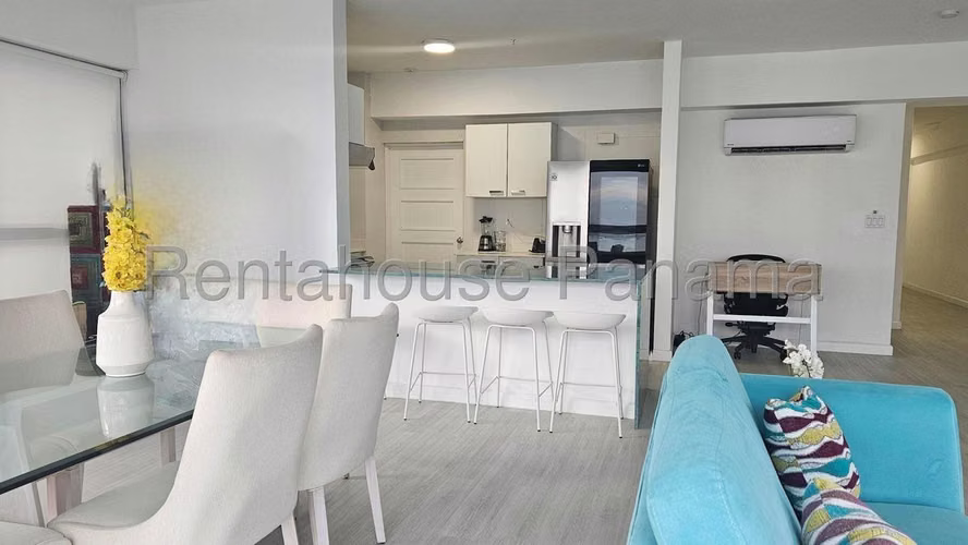 Alquilo apartamento amoblado  en Grandbay, Avenida Balboa - Imagen 18