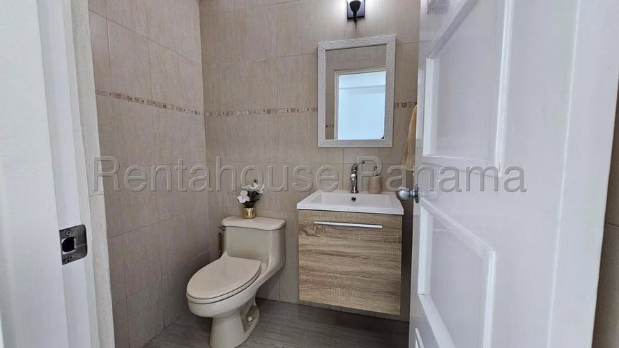 Alquilo apartamento amoblado  en Grandbay, Avenida Balboa - Imagen 9