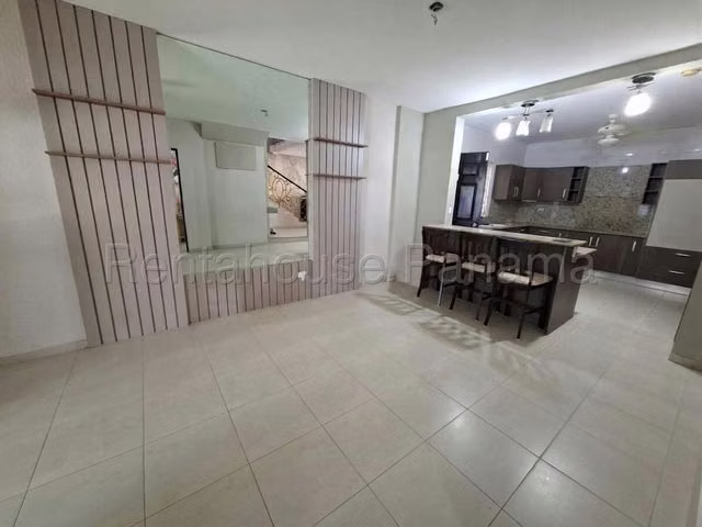 Venta de Casa en Costa Sur 27LBR1544 - Imagen 3