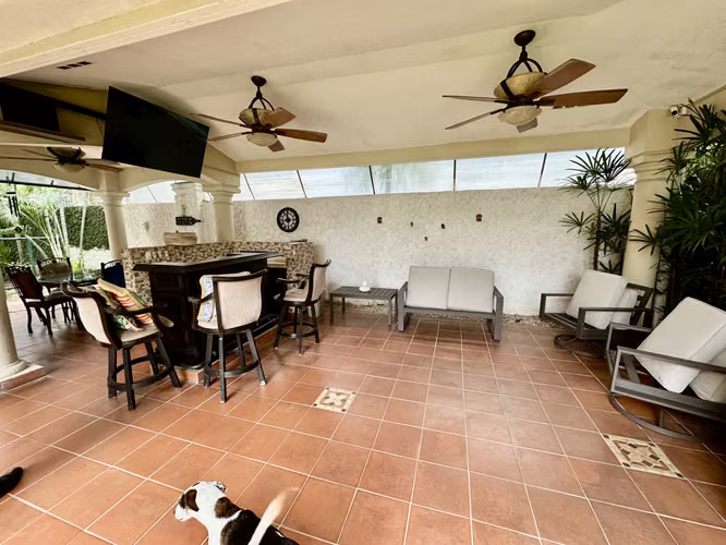 Se alquila Casa en Costa del Este - Costa Azul - Imagen 12