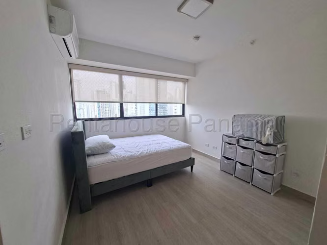 Alquilo Apartamento en Bellavista OF27-1374