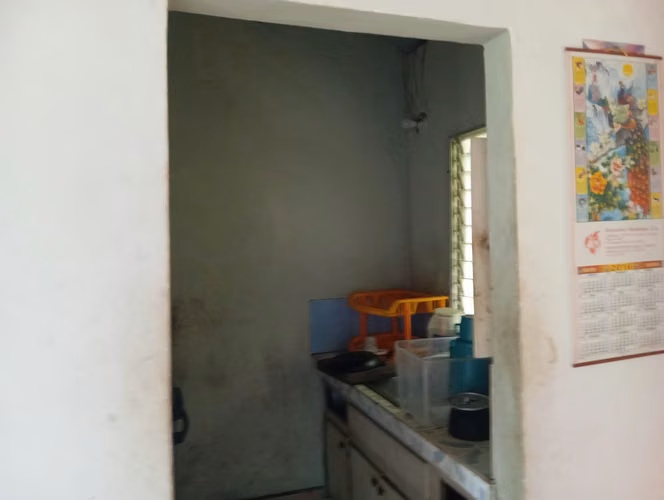 Casa con una recamara, baño, cocina y portal  cerca del Machetazo Coronado - Imagen 7