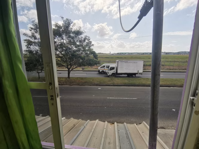 Se Vende Propiedad en Frente del Aeropuerto de Tocumen - Imagen 3