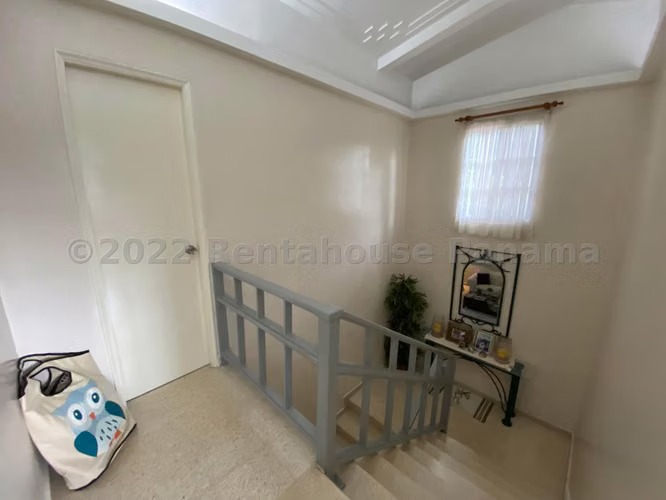 Venta de Casa en Altos de Panama NS - Imagen 13