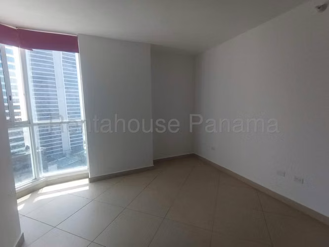 En venta apartamento en Costa del Este PH Country Club - Imagen 15
