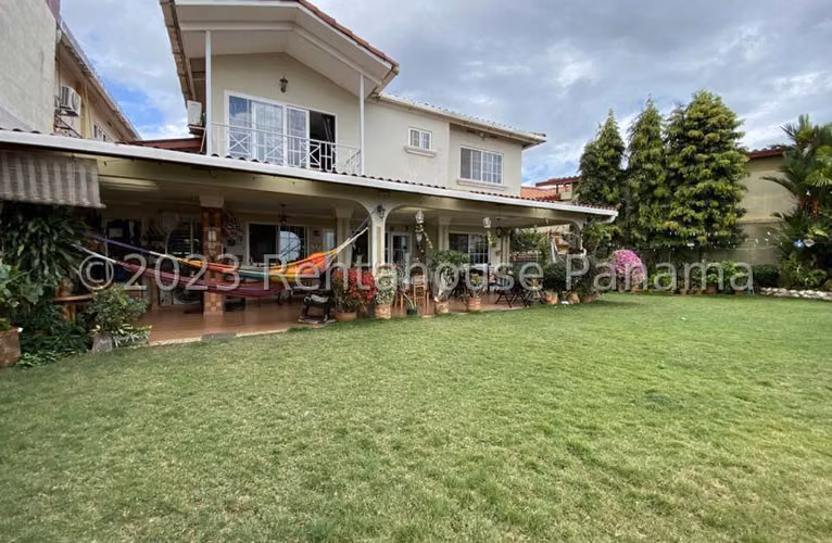 Casa en Venta con Amplio Patio en Brisas del Golf 25PPM9517 - Imagen 14