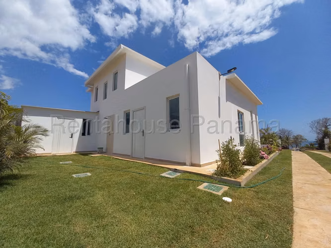 Elegante Casa en Venta cerca del Mar en Pedasí 26PPM2053 - Imagen 4