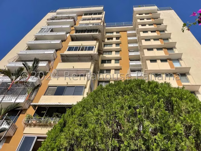 Apartamento en venta en PH Fuente de Trevi Villas de Las Fuentes