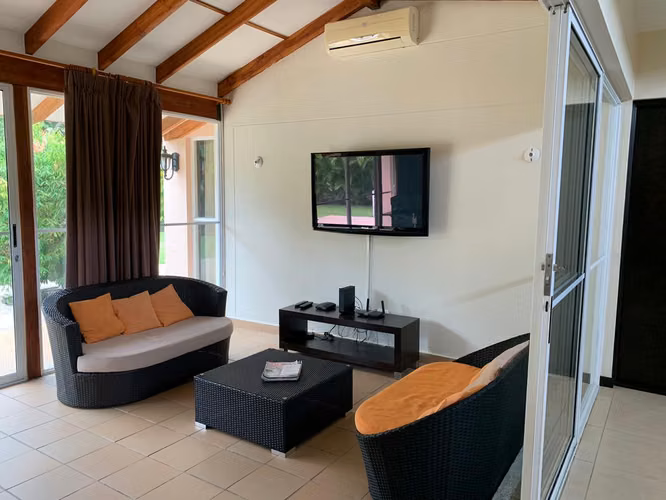 Casa con Piscina en Venta en Coclé 26PPM3428 - Imagen 3