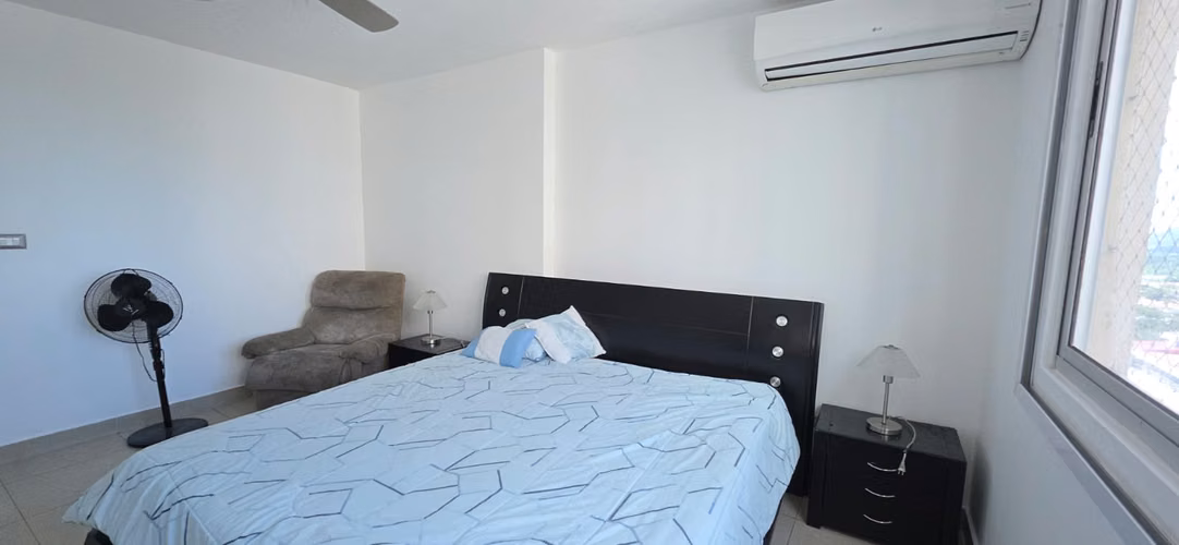 ALQUILO APARTAMENTO AMOBLADO EN DOS MARES, BETANIA, 3 RECAMARAS, 160M2. - Imagen 11
