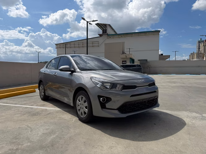 KIA RIO 2024 10,900.00$ - Imagen 3