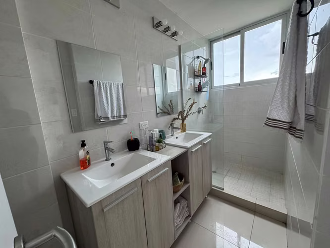 NC143 SE ALQUILA O SE VENDE AMPLIO Y ACOGEDOR APARTAMENTO EN LA TUMBA MUERTO - Imagen 4