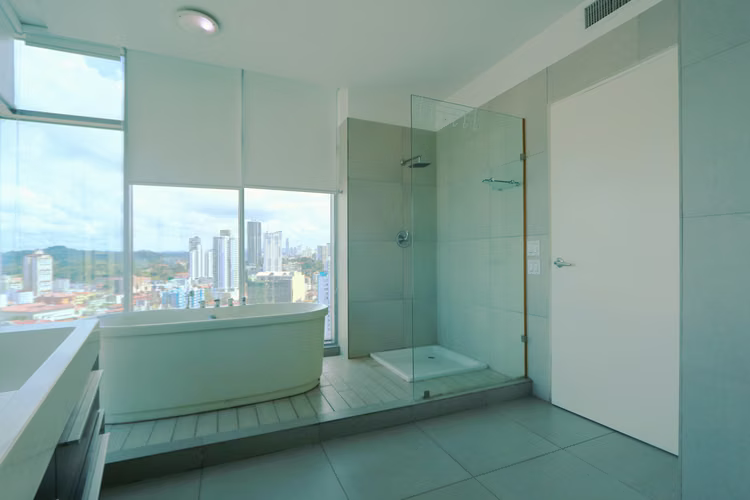 Apartamento en Alquiler - P.H. Yacht Club - Avenida Balboa - Vista al Mar - Imagen 14