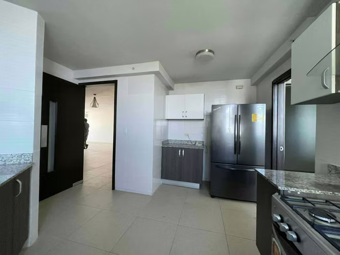 Venta Country Club Amoblado Costa del Este $430,000 - Imagen 5