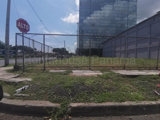 Terreno en venta en Avenida Balboa YM - Imagen 12