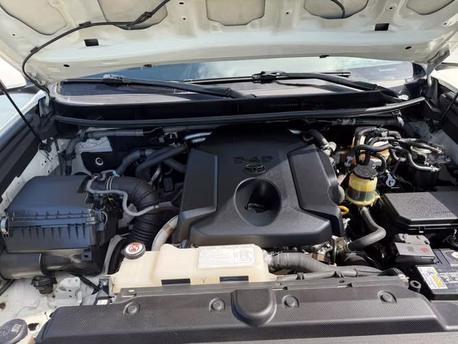 Título: Toyota Land Cruiser Prado VX FUL 2022 – Excelente estado - Imagen 9