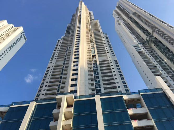 VENDO Apartamento en Ph VITRI en Costa del Este. 383m2