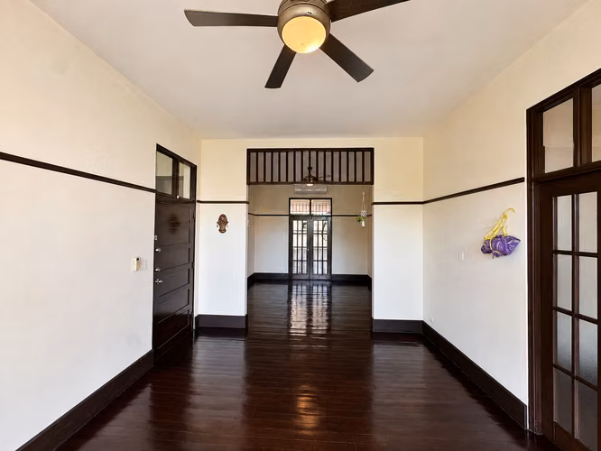 Apartamento de 2 habitaciones frente a parque, Casco Antiguo - Imagen 2