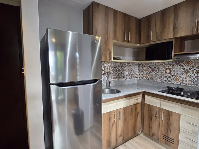 Alquilo Apartamento Amoblado de 1 Recámara con Balcón en Bella Vista - Imagen 3