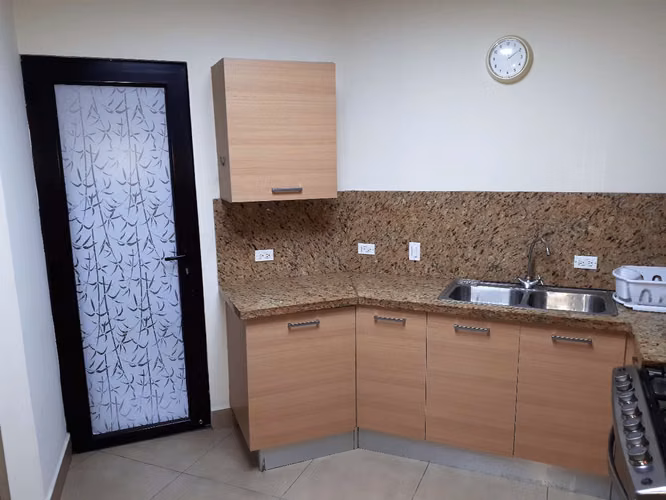 Apartamento en Albrook I con balcón y excelente distribución
