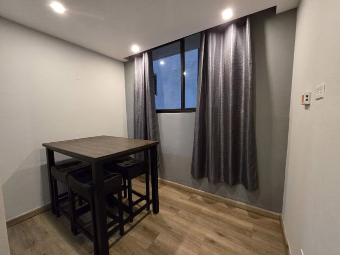 Alquilo apartamento amoblado de 2 recámaras en Bella Vista - Imagen 3